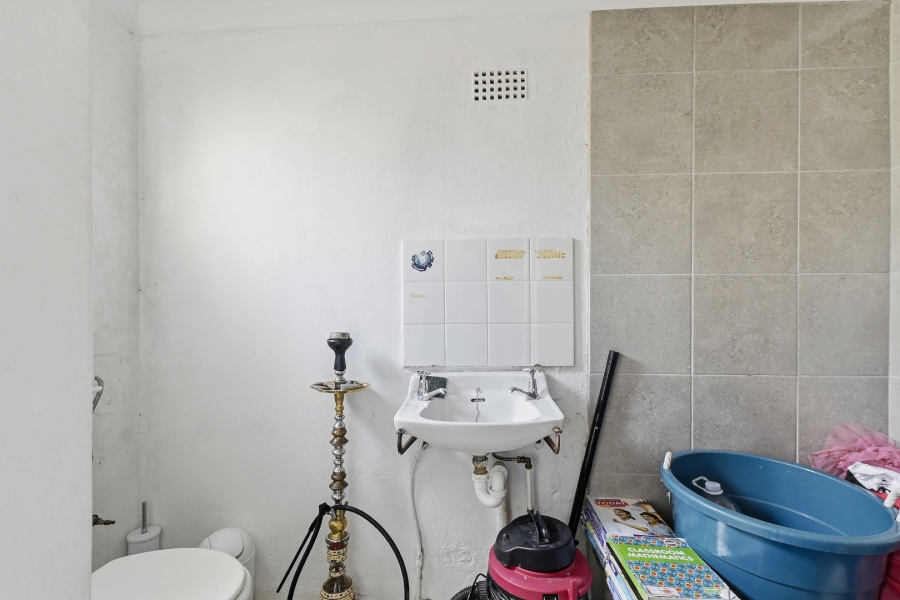 3 Bedroom Property for Sale in Rondebosch East Western Cape